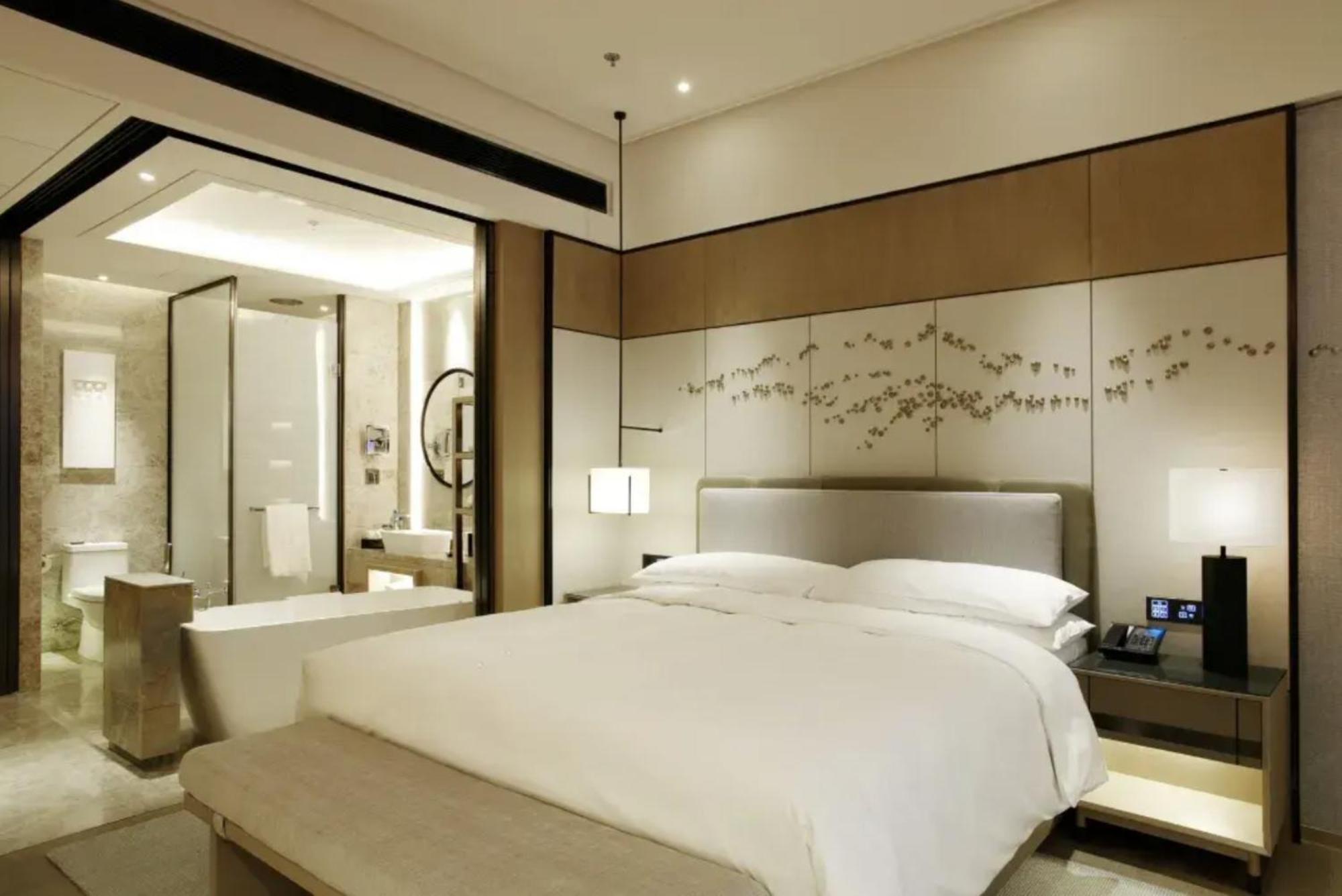 Yantai Marriott Hotel Esterno foto